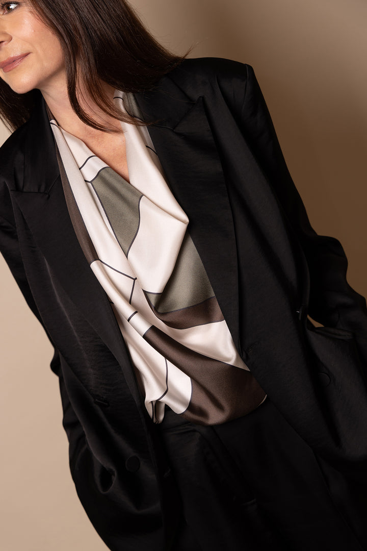 Double faced silk scarf with elegant Art Deco pattern in deep green and brown by MÀNA